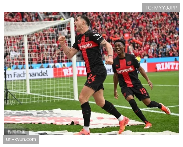 关键瞬间：维尔茨精妙直塞穿透双层防线，展现德甲战术设计细腻度